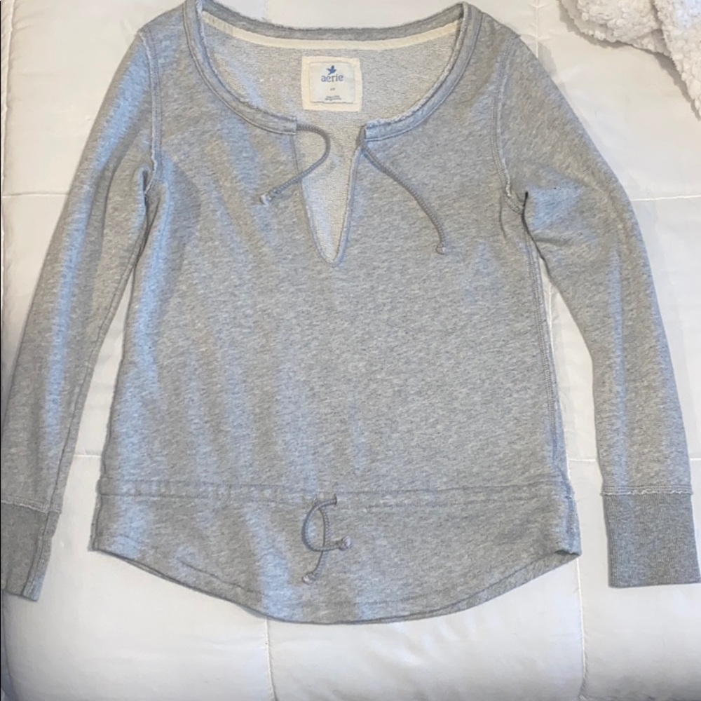 aerie Light Gray Long Sleeve/Pullover